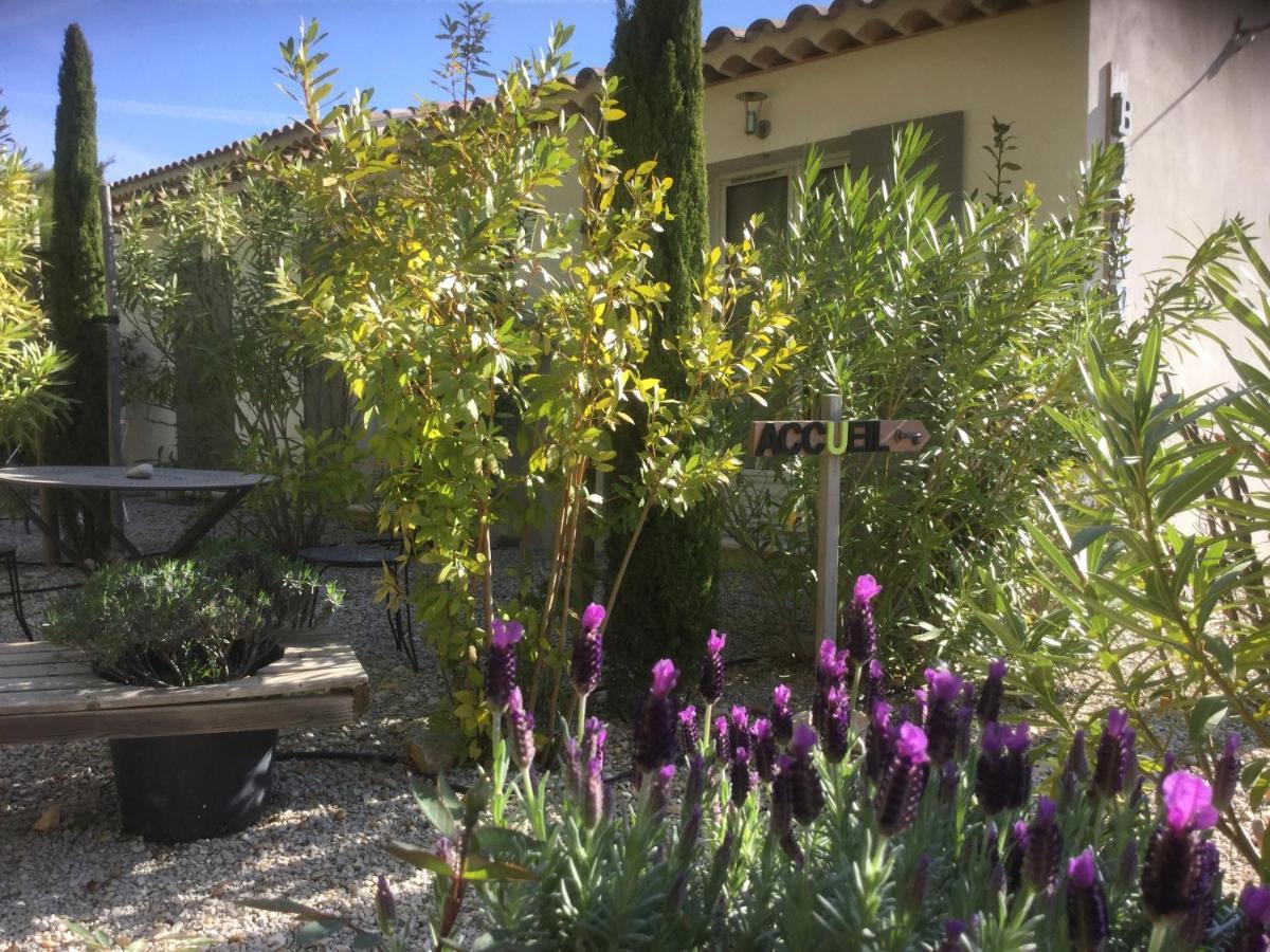 Le Jardin De Lau Βίλα Aubignan Εξωτερικό φωτογραφία